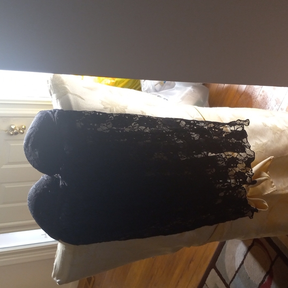 Sexy - Picture 2 of 3